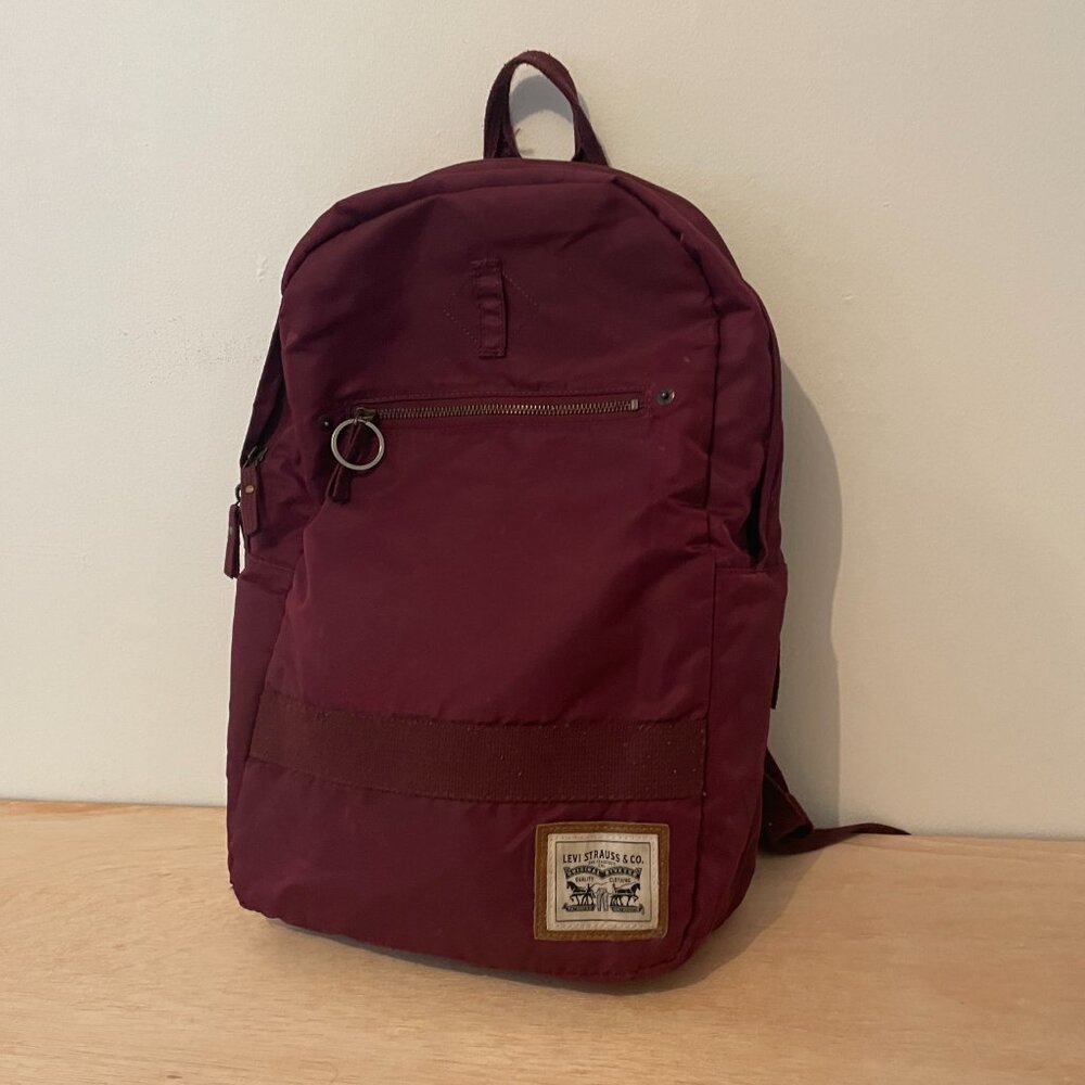 Levi's The Heritage Nylon Backpack, Laptop Sleeve Minimal Hiking day pack